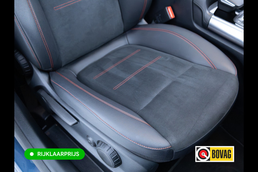 Mercedes-Benz GLA 250 e Business Solution AMG Limited | Panoramadak | Stoelverwarming | Sfeerverlichting | Camera | Navigatie | Focal Audio, Led High Performance, Side Assist, Carplay/Android, Privacy Glas, Zwarte Hemel