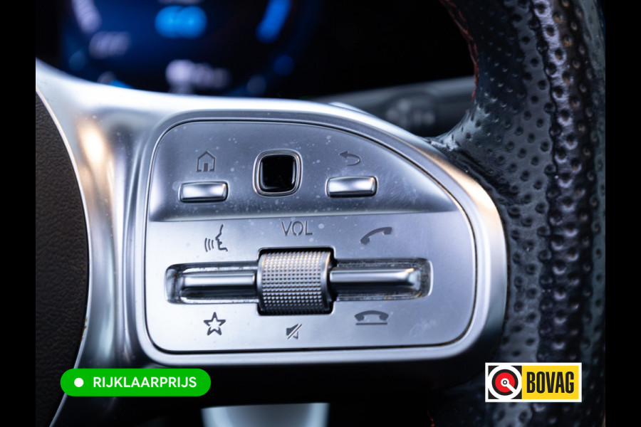 Mercedes-Benz GLA 250 e Business Solution AMG Limited | Panoramadak | Stoelverwarming | Sfeerverlichting | Camera | Navigatie | Focal Audio, Led High Performance, Side Assist, Carplay/Android, Privacy Glas, Zwarte Hemel