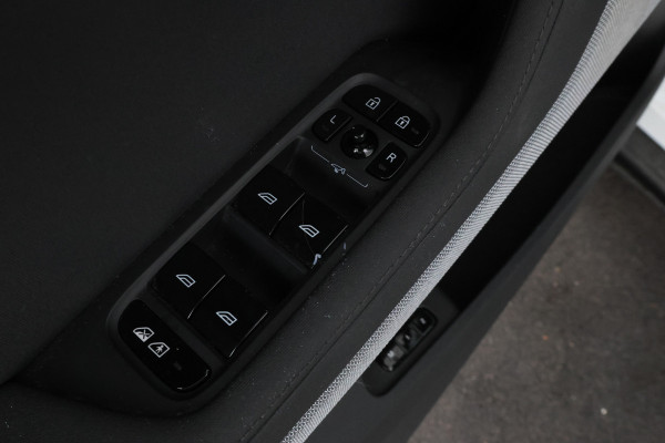 Polestar 2 Long Range Single Motor Plus 82 kWh Long range! Panoramadak, Climate