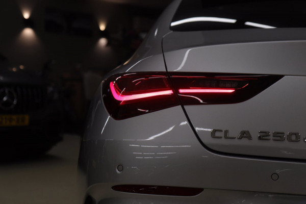 Mercedes-Benz CLA-Klasse 250 e AMG Line NAP/PANO/CARPLAY/HUD/ACC/BURM/KEYLESS/VOL