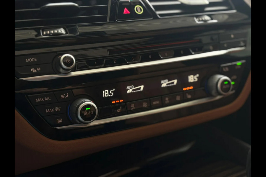 BMW 5 Serie Touring 530i High Executive (Dealer OndH, Panorama, Navi, StoelV, 360 Camera, Head-up, Comfort Stoelen, Etc)
