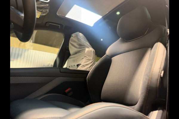 Lynk & Co 08 1.5 More|H&K|360|Pano|Stoel massage Verwarming en Ventilatie|200km elektrisch