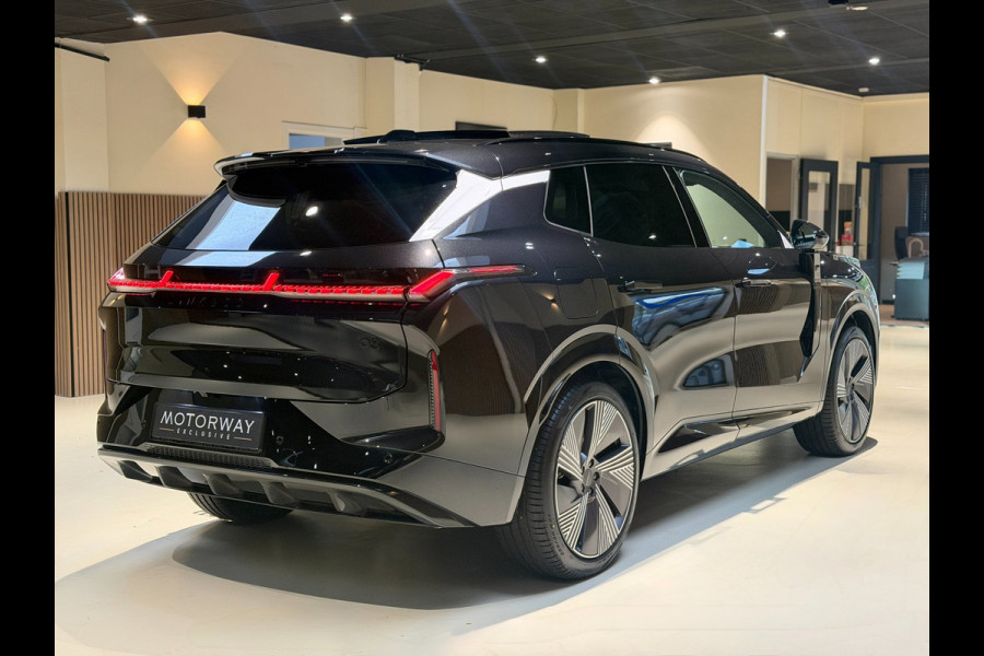 Lynk & Co 08 1.5 More|H&K|360|Pano|Stoel massage Verwarming en Ventilatie|200km elektrisch
