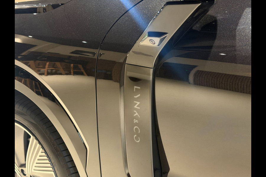 Lynk & Co 08 1.5 More|H&K|360|Pano|Stoel massage Verwarming en Ventilatie|200km elektrisch