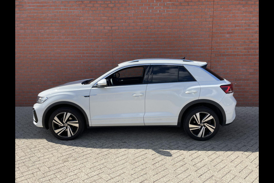 Volkswagen T-Roc 1.5 TSI 150pk DSG R-Line Navigatie Apple Carplay/Android Auto Parkeersensoren Camera Adaptive Cruise Control Elektrische achterklep Stoel- en stuurverwarming Climate Control Ledverlichting Virtual Cockpit