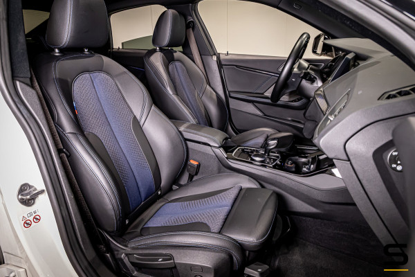 BMW 2 Serie Gran Coupé 218i High Executive|M-sport|Pano|H&K