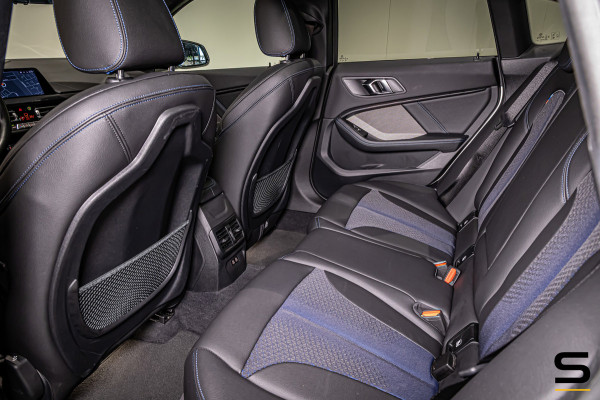 BMW 2 Serie Gran Coupé 218i High Executive|M-sport|Pano|H&K