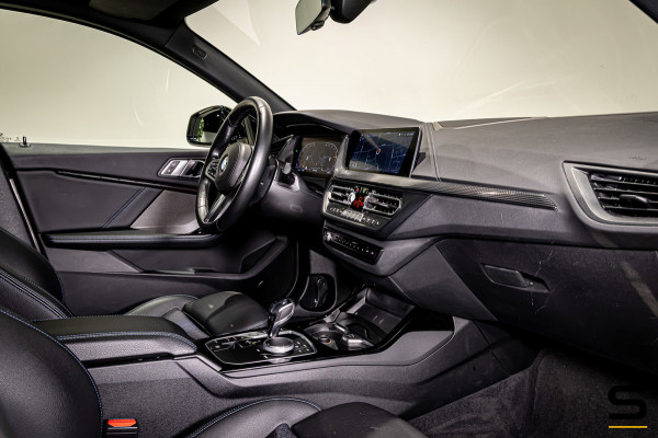 BMW 2 Serie Gran Coupé 218i High Executive|M-sport|Pano|H&K
