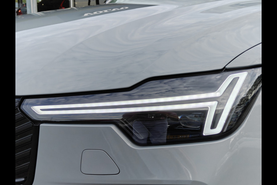 Volvo XC90 T8 455PK Plug-in hybrid AWD Ultra Dark | BLIS | 360 Camera | H&K | Luchtvering | Trekhaak | Pano | HUD | ACC |