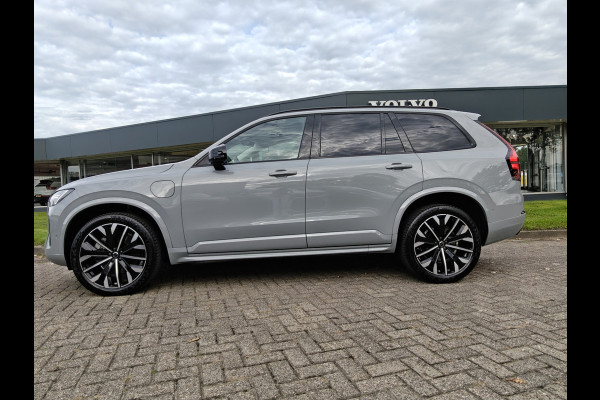 Volvo XC90 T8 455PK Plug-in hybrid AWD Ultra Dark | BLIS | 360 Camera | H&K | Luchtvering | Trekhaak | Pano | HUD | ACC |