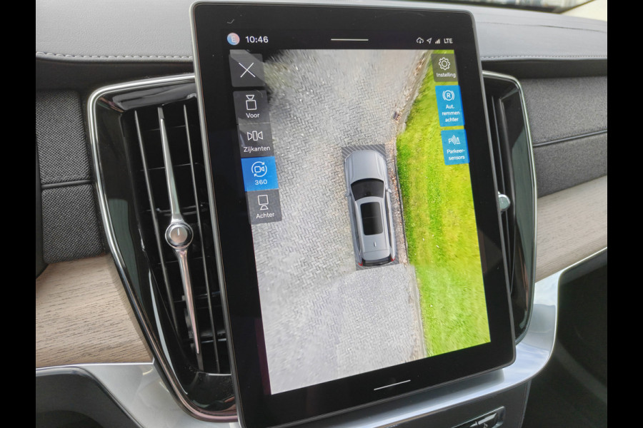 Volvo XC90 T8 455PK Plug-in hybrid AWD Ultra Dark | BLIS | 360 Camera | H&K | Luchtvering | Trekhaak | Pano | HUD | ACC |