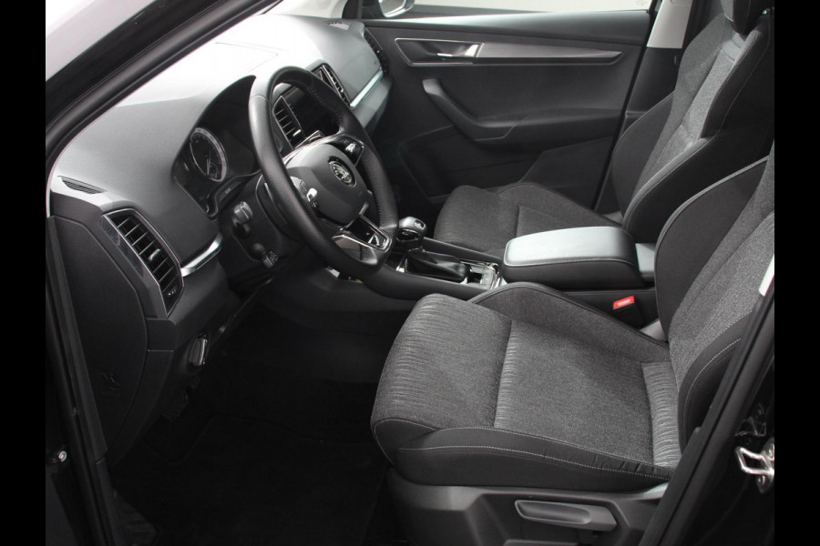 Škoda Karoq 1.5 TSI 150pk Automaat Style Climate Control Cruise Control LED Lichtmetalen velgen Navigatie Apple Carplay/ Android Auto Keyless