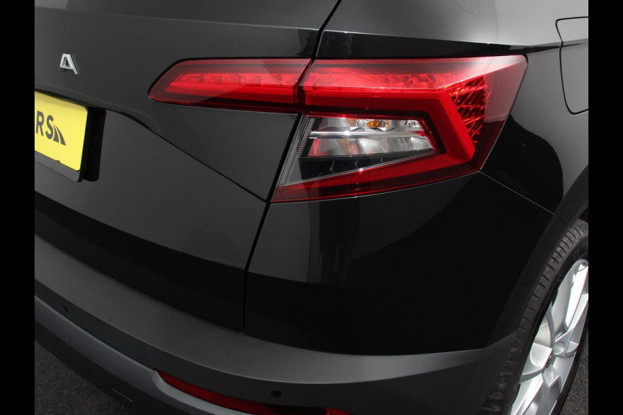 Škoda Karoq 1.5 TSI 150pk Automaat Style Climate Control Cruise Control LED Lichtmetalen velgen Navigatie Apple Carplay/ Android Auto Keyless