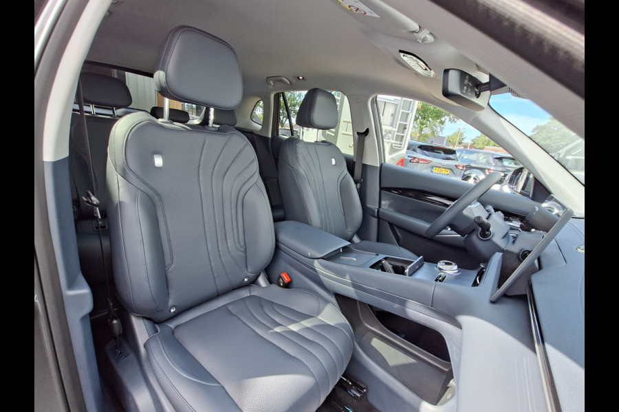 Volvo EX40 Geely E5 Pro+ 68 kWh V2L Long Range Adapt.Cruise Memory Frost grey