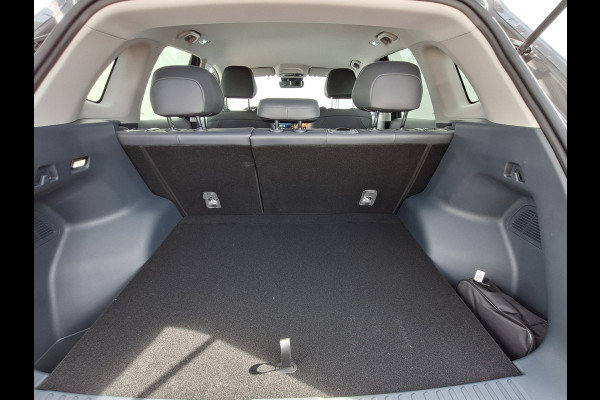 Volvo EX40 Geely E5 Pro+ 68 kWh V2L Long Range Adapt.Cruise Memory Frost grey