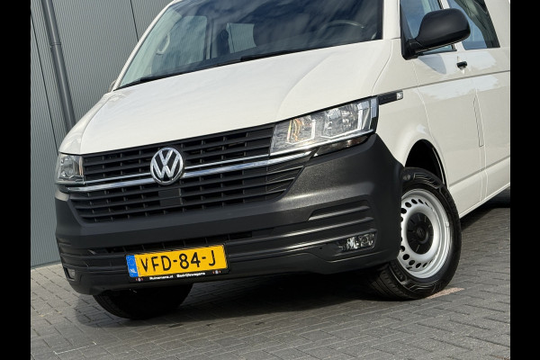 Volkswagen Transporter 2.0 TDI 111 PK / L2H1 / DUBBELE CABINE / 1e EIG. / TREKHAAK / CRUISE / CARPLAY / AIRCO / PDC