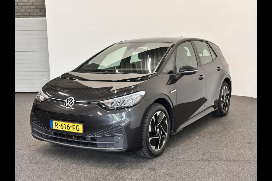 Volkswagen ID.3 Pro 58 kWh SOH 91% Airco ECC Navi Carplay Adaptive Cruise Control 18" LM Velgen East Derry Full LED PDC