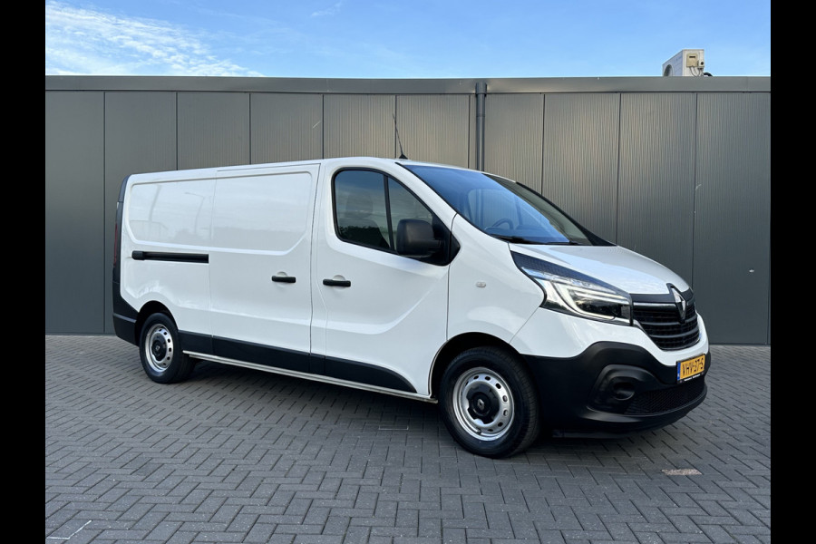 Renault Trafic 2.0 dCi 120 PK / L2H1 / 1e EIG. / DUBBELE SCHUIFDEUREN / TREKHAAK / LED KOPLAMPEN / AIRCO / CRUISE
