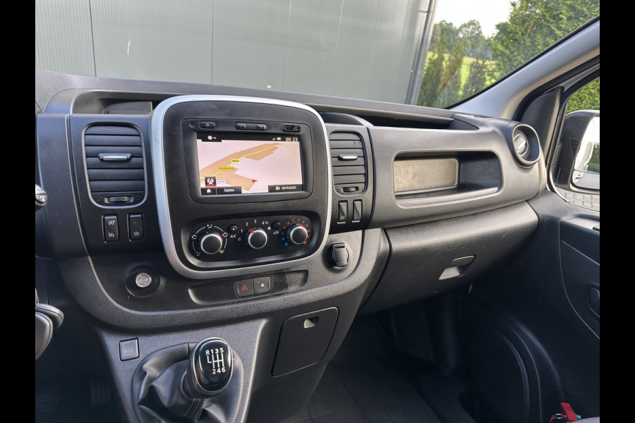 Renault Trafic 2.0 dCi 120 PK / L2H1 / 1e EIG. / DUBBELE SCHUIFDEUREN / TREKHAAK / LED KOPLAMPEN / AIRCO / CRUISE