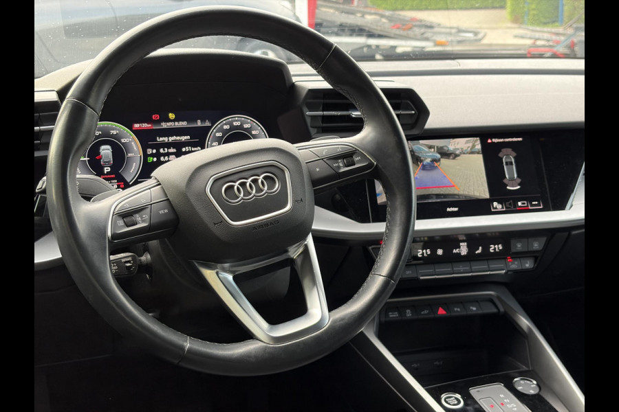 Audi A3 Sportback 45 TFSI e S edition Competition | Matrix LED-koplampen |  18 inch | Bang&Olufsen | Camera | Adaptive cruise control | Elektrisch verstelbare stoel(en) met geheugen | Head up Display | Keyless entry