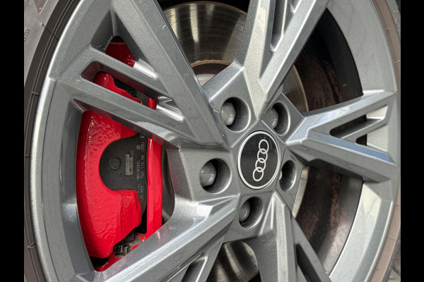 Audi A3 Sportback 45 TFSI e S edition Competition | Matrix LED-koplampen |  18 inch | Bang&Olufsen | Camera | Adaptive cruise control | Elektrisch verstelbare stoel(en) met geheugen | Head up Display | Keyless entry