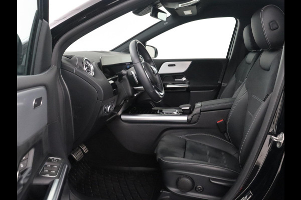 Mercedes-Benz B-klasse 200 Business | SOH 98.6% | Leder/Alcantara | Camera | AMG-Line | Park assist | Cruise control | Navigatie | Carplay | Sfeerverlichting | Climate control | Full LED |