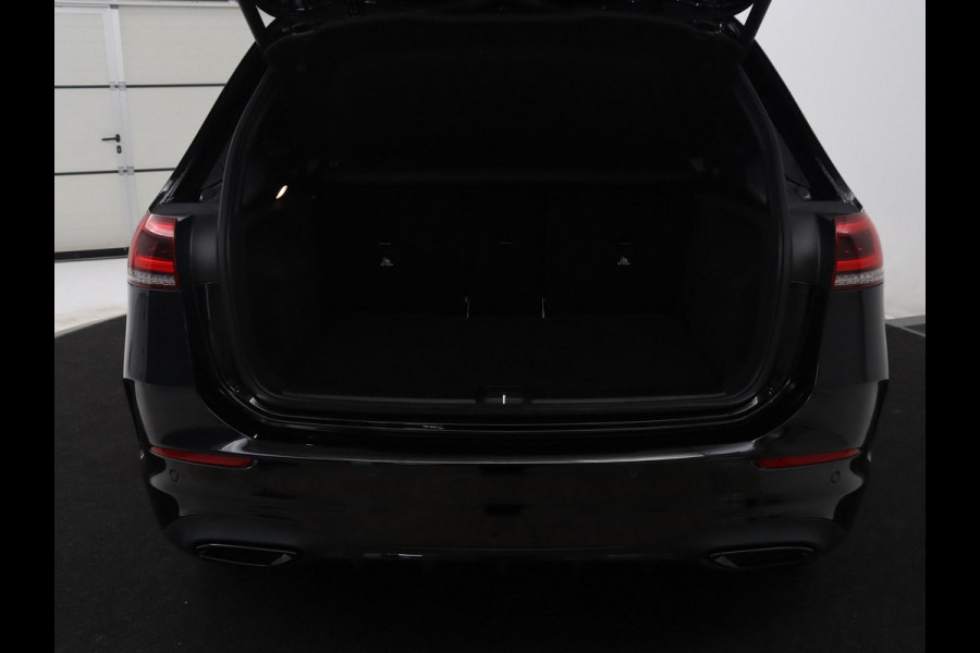 Mercedes-Benz B-klasse 200 Business | SOH 98.6% | Leder/Alcantara | Camera | AMG-Line | Park assist | Cruise control | Navigatie | Carplay | Sfeerverlichting | Climate control | Full LED |