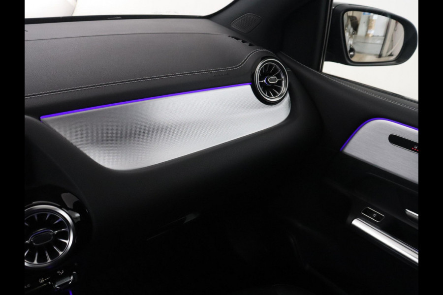 Mercedes-Benz B-klasse 200 Business | SOH 98.6% | Leder/Alcantara | Camera | AMG-Line | Park assist | Cruise control | Navigatie | Carplay | Sfeerverlichting | Climate control | Full LED |