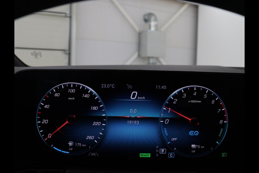 Mercedes-Benz B-klasse 200 Business | SOH 98.6% | Leder/Alcantara | Camera | AMG-Line | Park assist | Cruise control | Navigatie | Carplay | Sfeerverlichting | Climate control | Full LED |