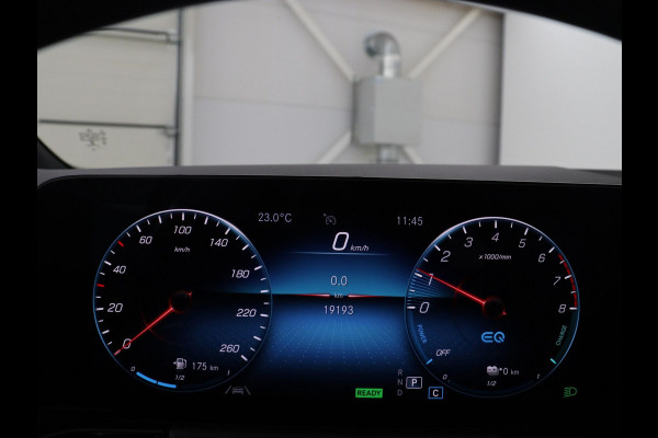 Mercedes-Benz B-klasse 200 Business | SOH 98.6% | Leder/Alcantara | Camera | AMG-Line | Park assist | Cruise control | Navigatie | Carplay | Sfeerverlichting | Climate control | Full LED |