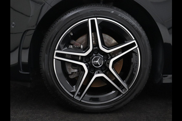 Mercedes-Benz B-klasse 200 Business | SOH 98.6% | Leder/Alcantara | Camera | AMG-Line | Park assist | Cruise control | Navigatie | Carplay | Sfeerverlichting | Climate control | Full LED |
