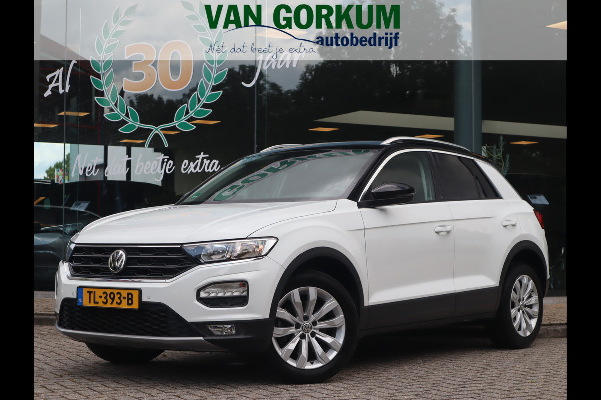 Volkswagen T-Roc 1.5 TSI Style Navi / Clima / Handgesch / Dealer onderhouden / Nieuwe Apk / BTW AUTO / 1e eigenaar / 150PK!
