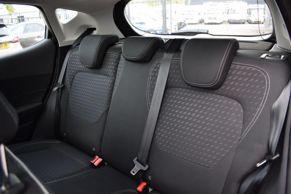 Ford Fiesta 1.0 EcoBoost Titanium | Pano | Apple CarPlay | Sportstoelen | Climate