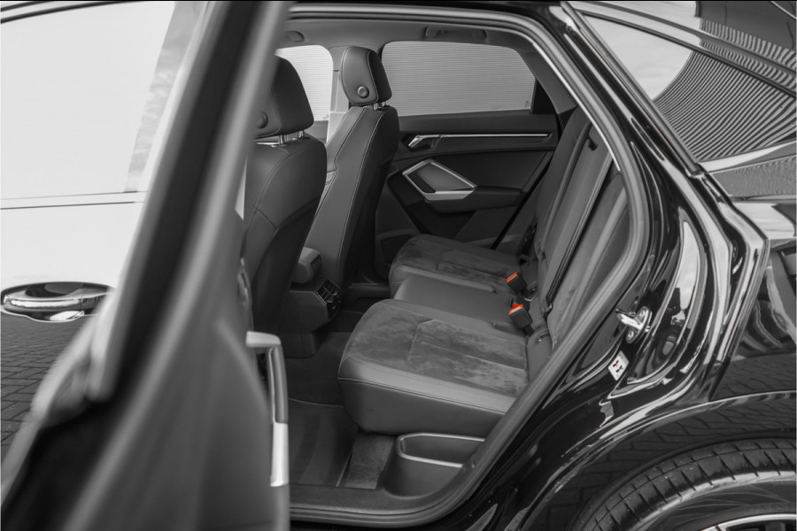 Audi Q3 Sportback 35 TFSI Pro Line S Pano CarPlay Trekhaak 20"