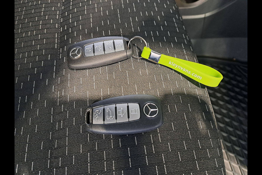 Mercedes-Benz eCitan 51kWh L1H1 Cruise control, Airco, Pdc, Carplay, Navi, Camera, Climate control, 51kWh, 290Km WLTP, Camera, 75kw-Snelladen, 3-Zits, Mbux, Trekhaak