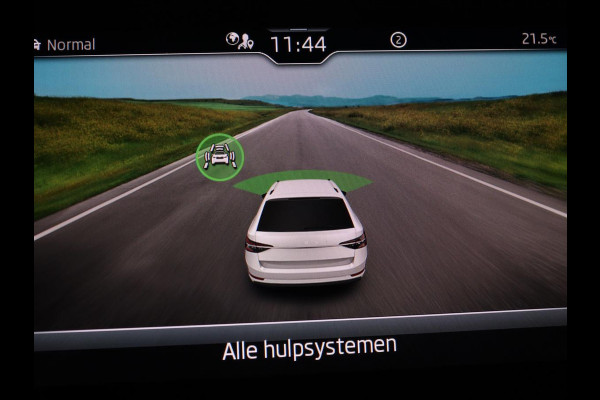 Škoda Superb Combi 1.4 TSI iV Laurin & Klement | SOH 95.8% | Trekhaak | Leder | Virtual Dashboard | Stoelverwarming | Memory | Virtual Dashboard | Park assist | Cruise control | Navigatie | Carplay |