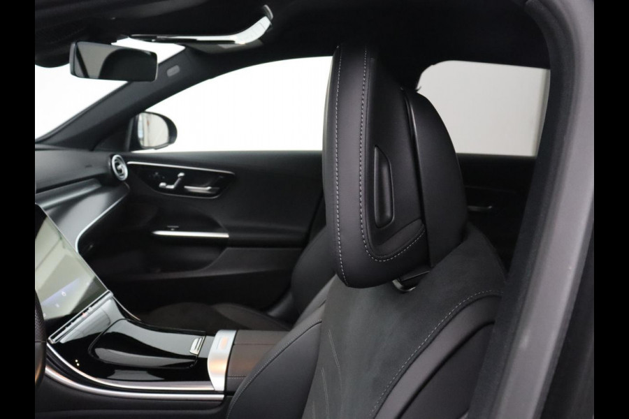 Mercedes-Benz C-Klasse 300e AMG-Line | SOH 97.7 | Leder/alcantara | Adaptive cruise | Memory | 360 camera | Sfeerverlichting | Burmester | Stoelverwarming | Full LED |