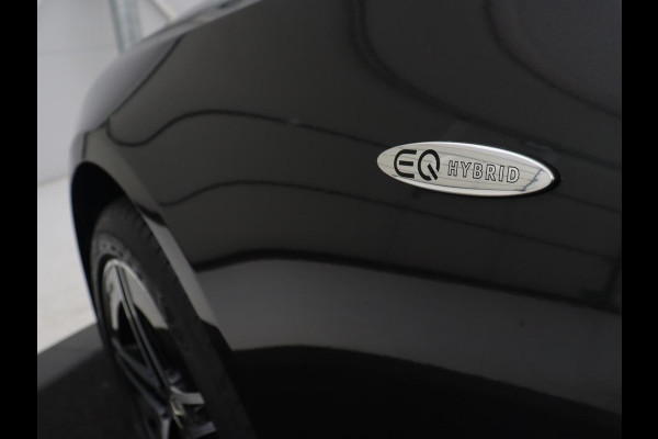Mercedes-Benz C-Klasse 300e AMG-Line | SOH 97.7 | Leder/alcantara | Adaptive cruise | Memory | 360 camera | Sfeerverlichting | Burmester | Stoelverwarming | Full LED |