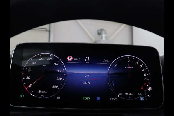 Mercedes-Benz C-Klasse 300e AMG-Line | SOH 97.7 | Leder/alcantara | Adaptive cruise | Memory | 360 camera | Sfeerverlichting | Burmester | Stoelverwarming | Full LED |