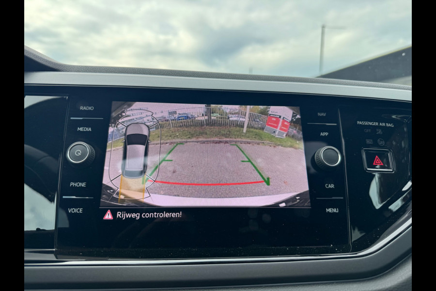 Volkswagen Taigo 1.5 TSI 2X R-Line DSG Panorama Camera Virtual Navi