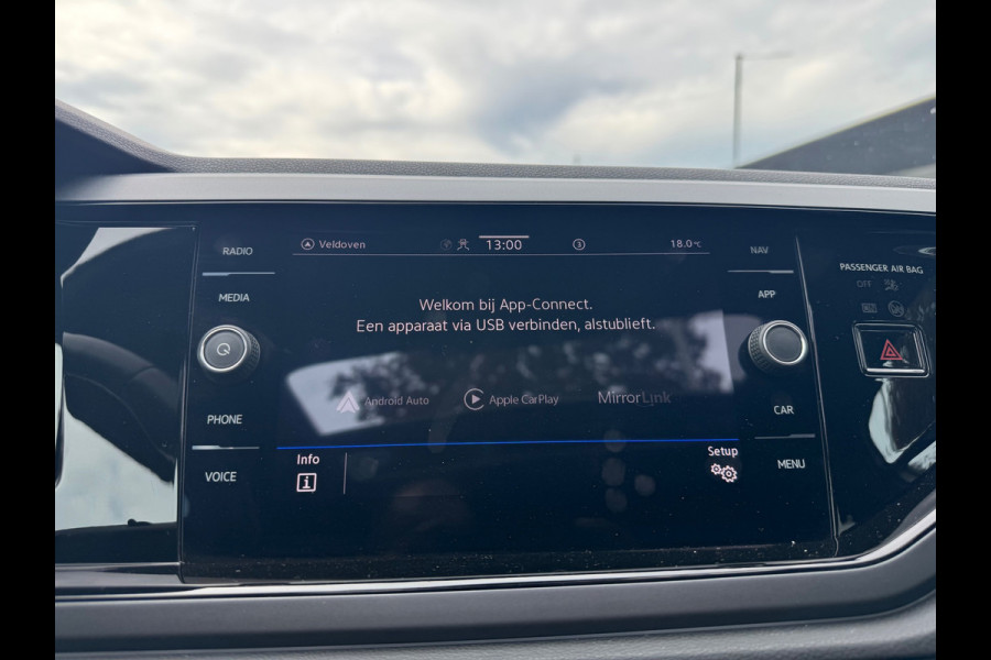 Volkswagen Taigo 1.5 TSI 2X R-Line DSG Panorama Camera Virtual Navi