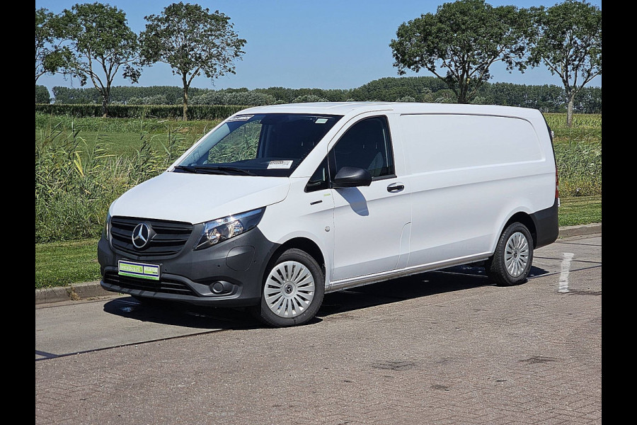 Mercedes-Benz eVito eVito 112 L3 60 kWh Cruise control, Airco, Pdc, Carplay, Camera, Climate control, Stoelverwarming, 280KM WLTP, 80kw-snelladen