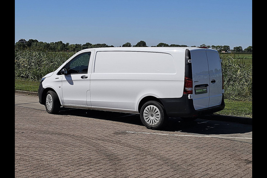Mercedes-Benz eVito eVito 112 L3 60 kWh Cruise control, Airco, Pdc, Carplay, Camera, Climate control, Stoelverwarming, 280KM WLTP, 80kw-snelladen