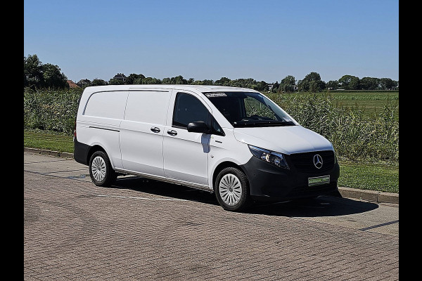 Mercedes-Benz eVito eVito 112 L3 60 kWh Cruise control, Airco, Pdc, Carplay, Camera, Climate control, Stoelverwarming, 280KM WLTP, 80kw-snelladen