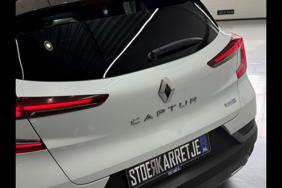 Renault Captur 1.6 E-Tech 160 R.S. Line | Groot Navi | 18" | Stoelverwarming | Camera | PDC V+A |