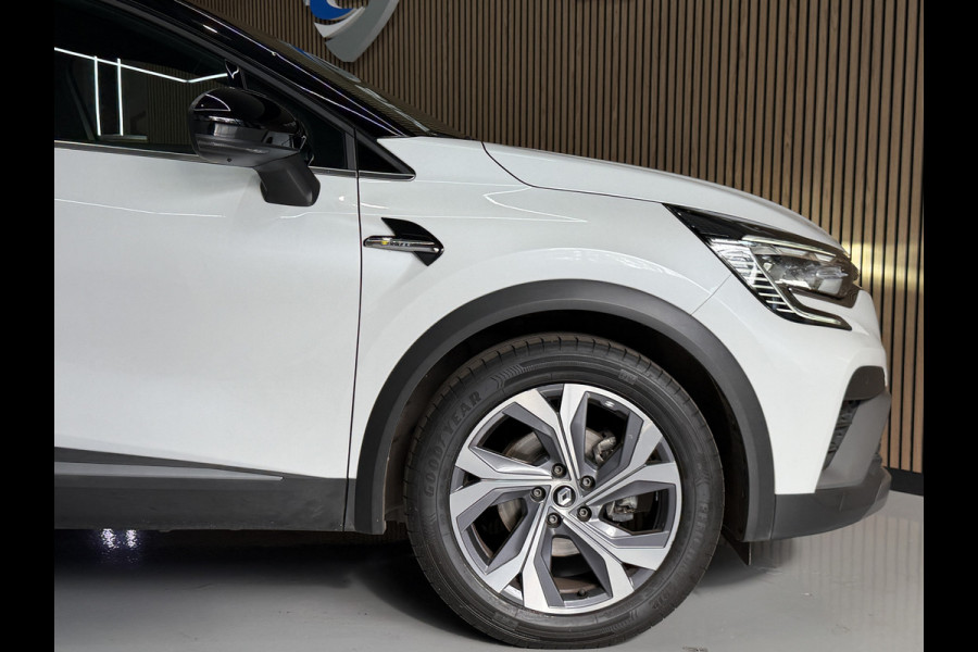 Renault Captur 1.6 E-Tech 160 R.S. Line | Groot Navi | 18" | Stoelverwarming | Camera | PDC V+A |