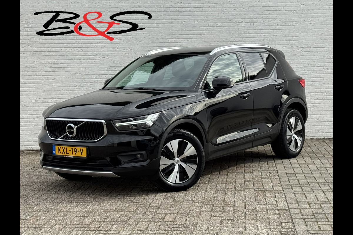 Volvo XC40 1.5 T2 Momentum Core Achteruitrijcamera Carplay Adaptive Cruise Climate Control Stoel en Stuurverwarming
