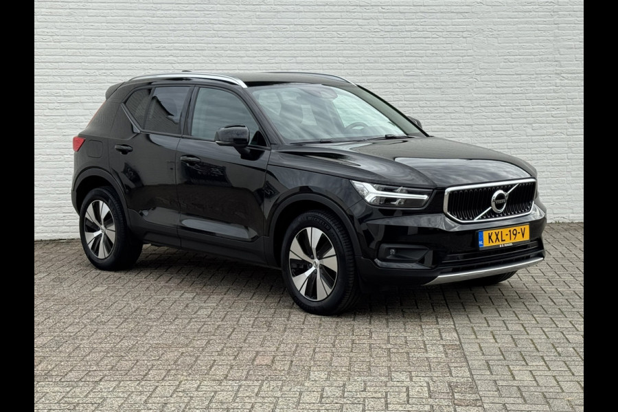 Volvo XC40 1.5 T2 Momentum Core Achteruitrijcamera Carplay Adaptive Cruise Climate Control Stoel en Stuurverwarming