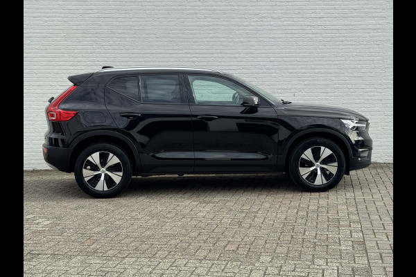 Volvo XC40 1.5 T2 Momentum Core Achteruitrijcamera Carplay Adaptive Cruise Climate Control Stoel en Stuurverwarming