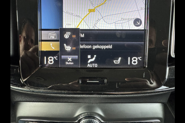Volvo XC40 1.5 T2 Momentum Core Achteruitrijcamera Carplay Adaptive Cruise Climate Control Stoel en Stuurverwarming